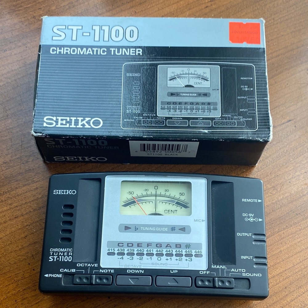 Seiko Black and Silver Chromatic Tuner for guitar 🎸 tuning